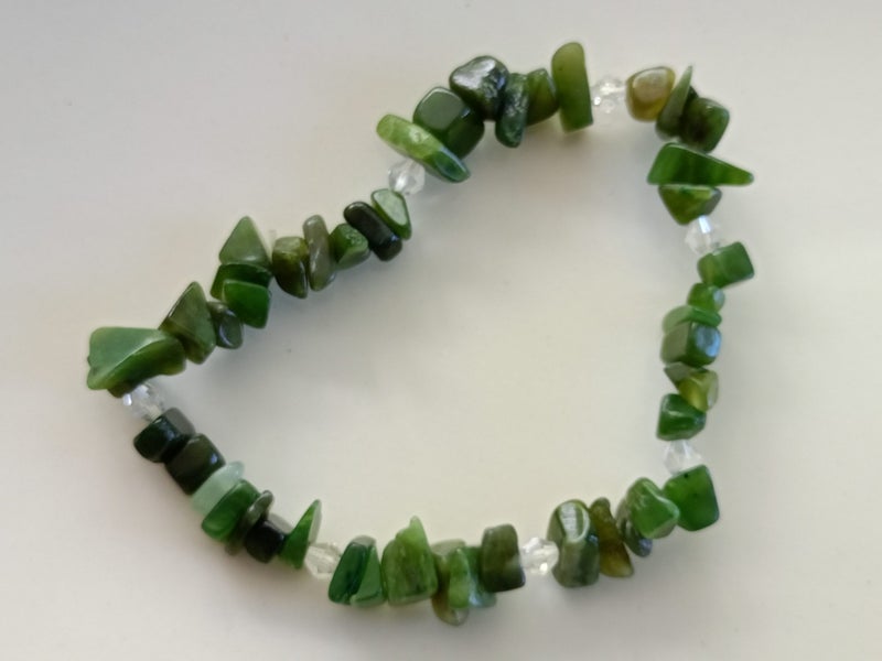 Pounamu NZ Greenstone Bracelet- made of many little rounded pieces Carousel 1