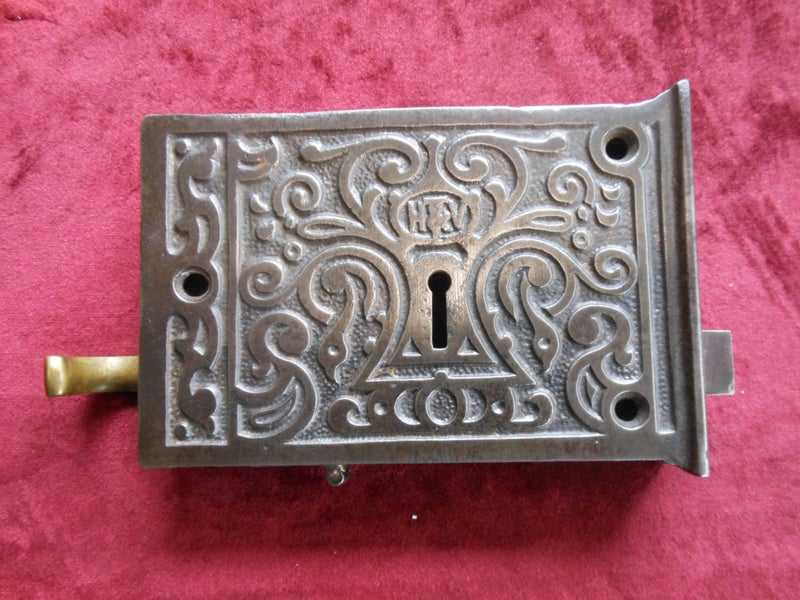 Old door lock Carousel 2