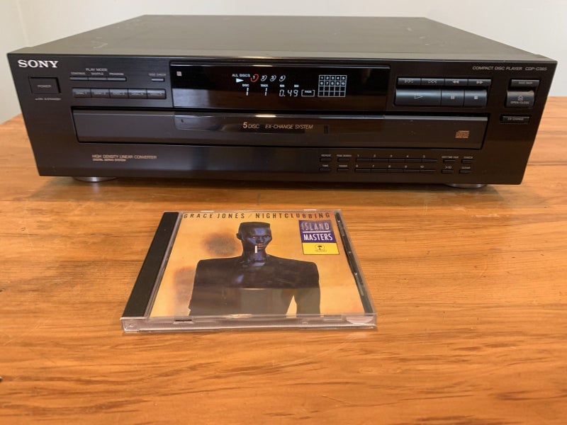 Excellent Sony CDP-C365 CD Player Carousel 9