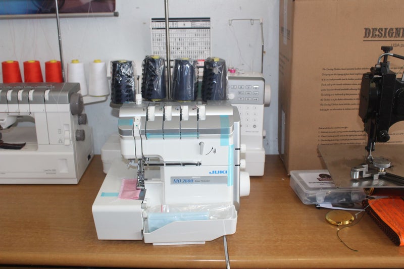 NEW JUKI 4 THREAD OVERLOCKER MO-2800 AIR THREADING TECHNOLOGY62936669433475112