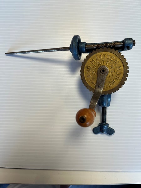 Vintage Bobbin Winder Carousel 1