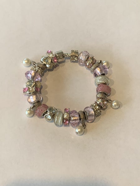 Pink bead and charm Pandora-like bracelet Carousel 2