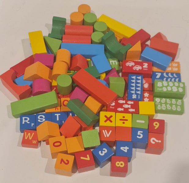 Coloured Wooden Learning Blocks ^ Carousel 2