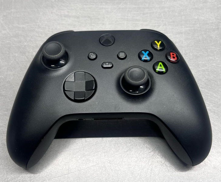 Xbox Series X Console Carousel 6