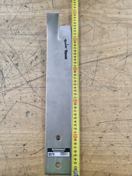 BS79 Bowmac Bracket S/Steel Carousel 1