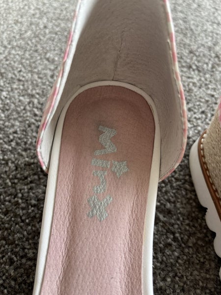 Minx - Spanish Doll Shoes Size 40 Carousel 3