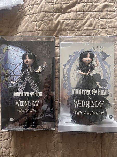 Monster High Wednesday Dolls Carousel 1