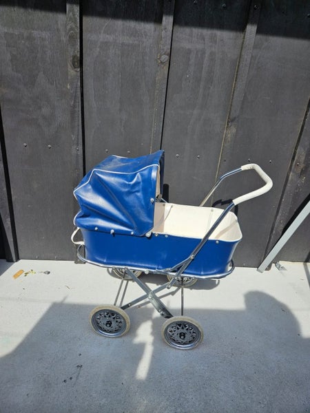 Oxley Pram Carousel 1