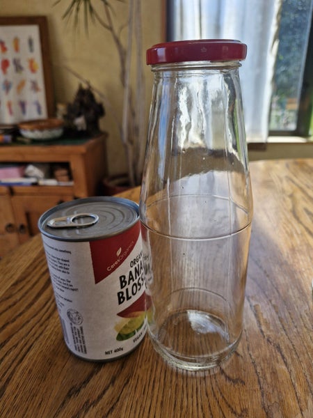 1x 720ml tall Glass Bottle with lid, wide mouth Carousel 1