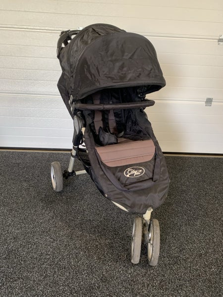 City Min Baby Jogging Stroller Carousel 1