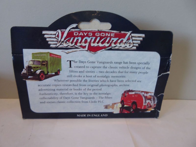 Bedford 30 cwt 1950 - "Weet-bix" Carousel 2