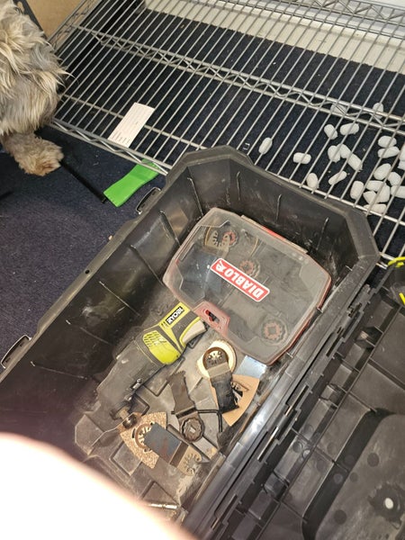 Ryobi Multi Tool And T/Box Carousel 1