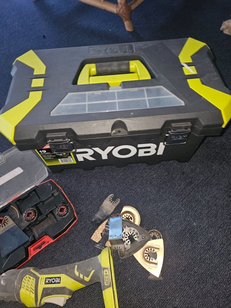 Ryobi Multi Tool And T/Box Carousel 2