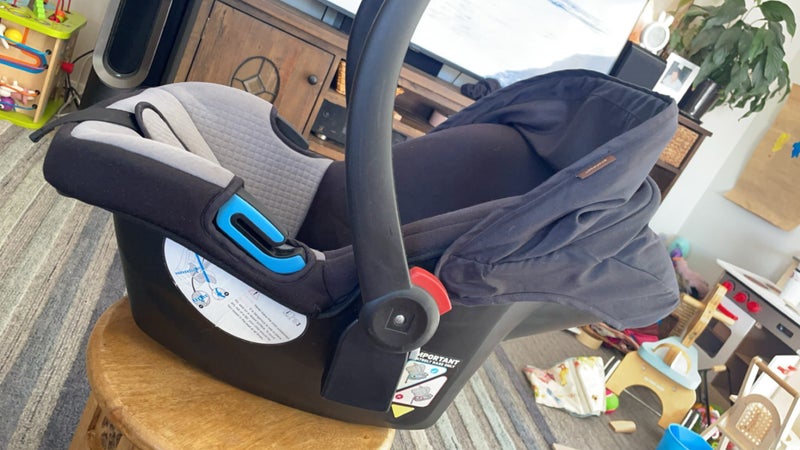 Mountain buggy protect capsule and base Carousel 2