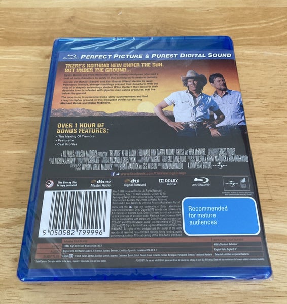 Tremors - 25th Anniversary Edition (blu-ray, new) Carousel 2