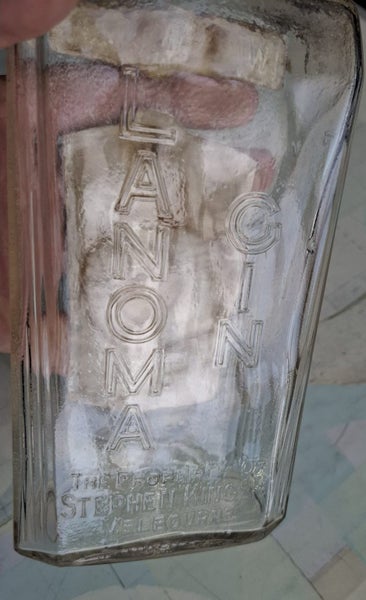 Collectible gin bottle - Lanoma Dry Gin with stopper and label - 40s / 50s Carousel 2