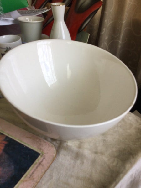 SLANTED BOWL HAVEN BRAND SMALL CHIP ON RIM Carousel 2