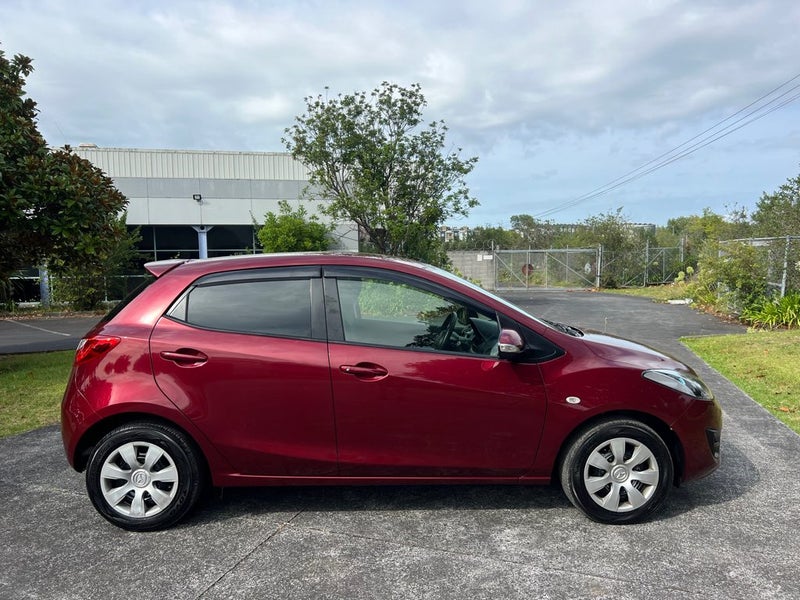 2014 Mazda Demio 13-Skyactive62854330347523111