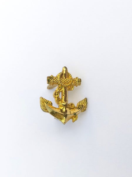 Navy Badge Carousel 1