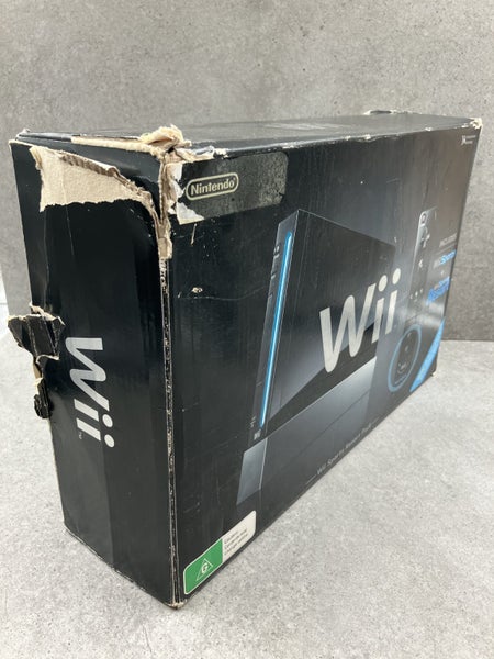 Nintendo Wii Black Bundle (Genuine Box) Carousel 1