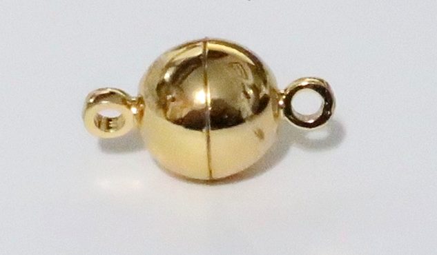 A GOLD PLATED MAGNETIC CLASP 14.5 x 8 mm Carousel 1