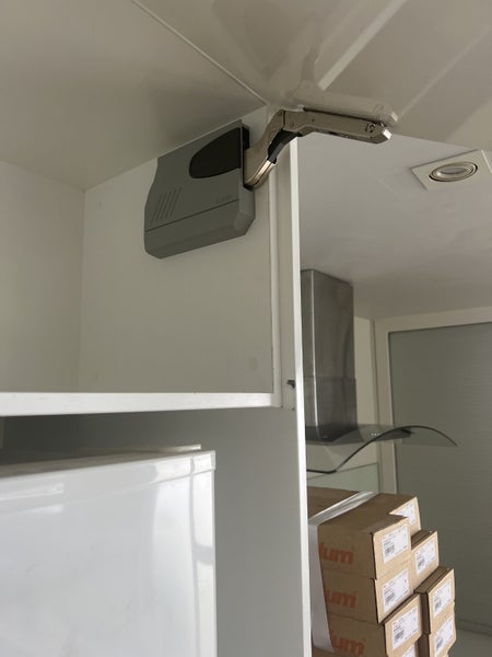 Kitchen hardware Blum. Carousel 2