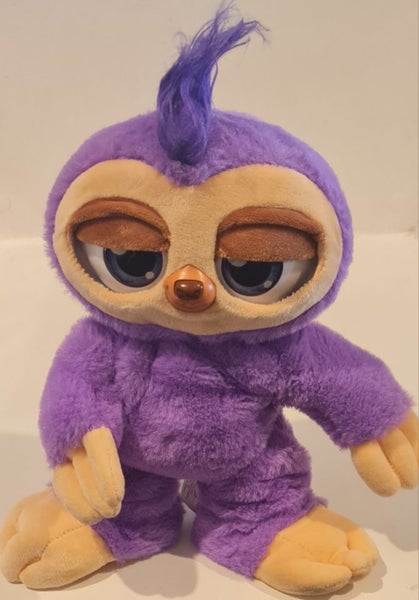 Pets Alive Fifi the Flossing Sloth ^ Carousel 1