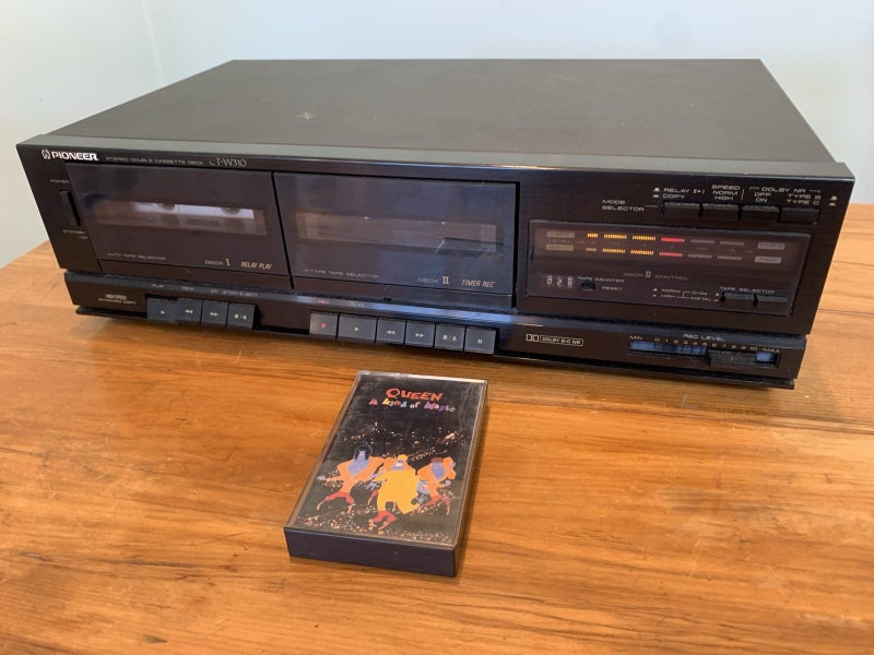 Lovely Pioneer CT-W310 Cassette Deck - Working Well! Carousel 2
