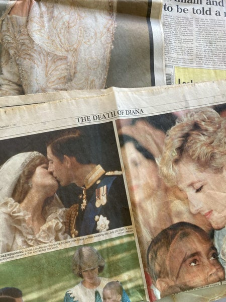 Vintage 1997 Princess Diana NZ Newspapers Carousel 2