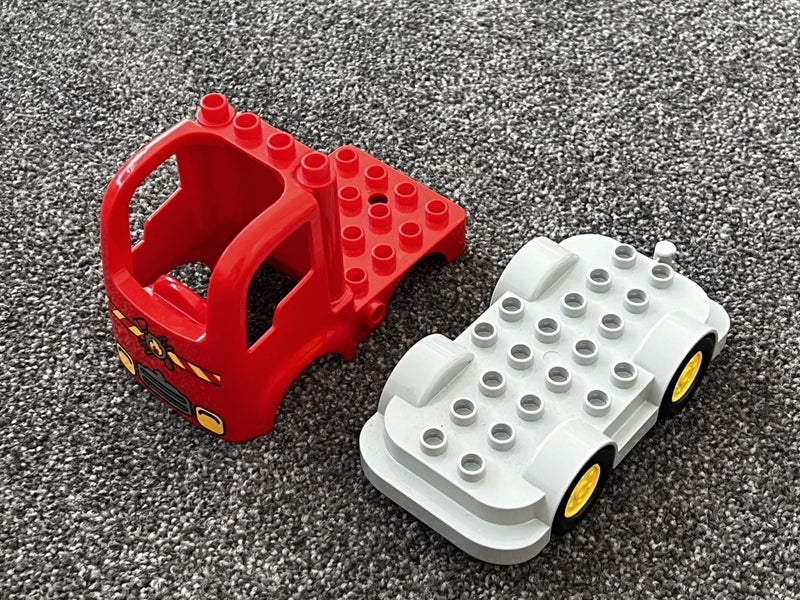 LEGO DUPLO® - Fire truck Carousel 2