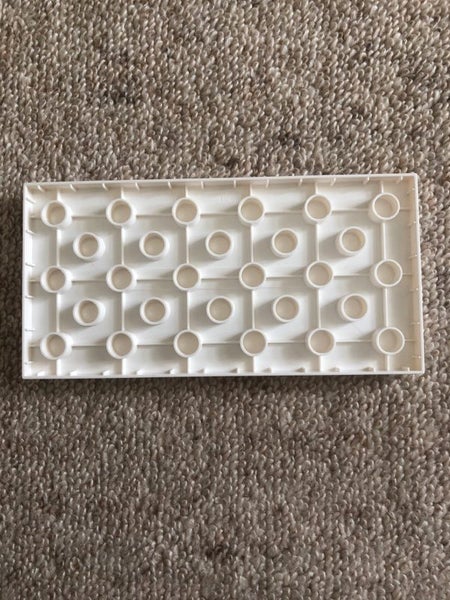 LEGO DUPLO® - 1 white 6 x 12 stud Building Plate Carousel 2