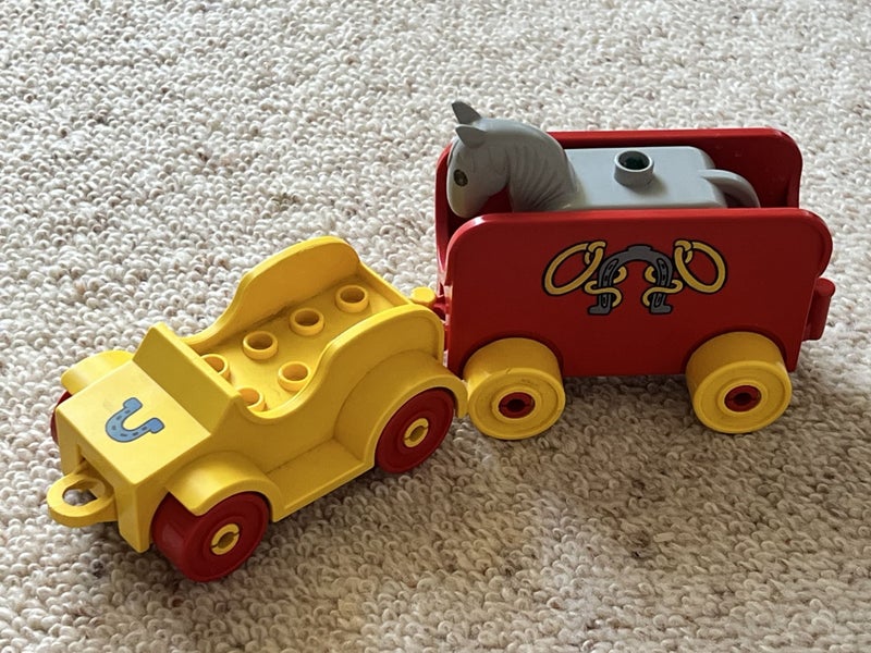 LEGO DUPLO® - Rodeo 2627 Carousel 1