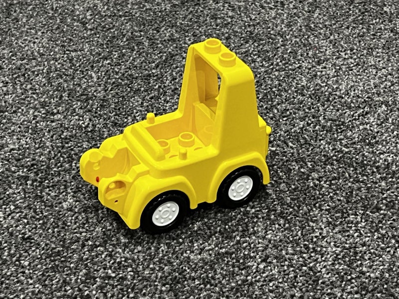LEGO DUPLO® - yellow truck Carousel 1