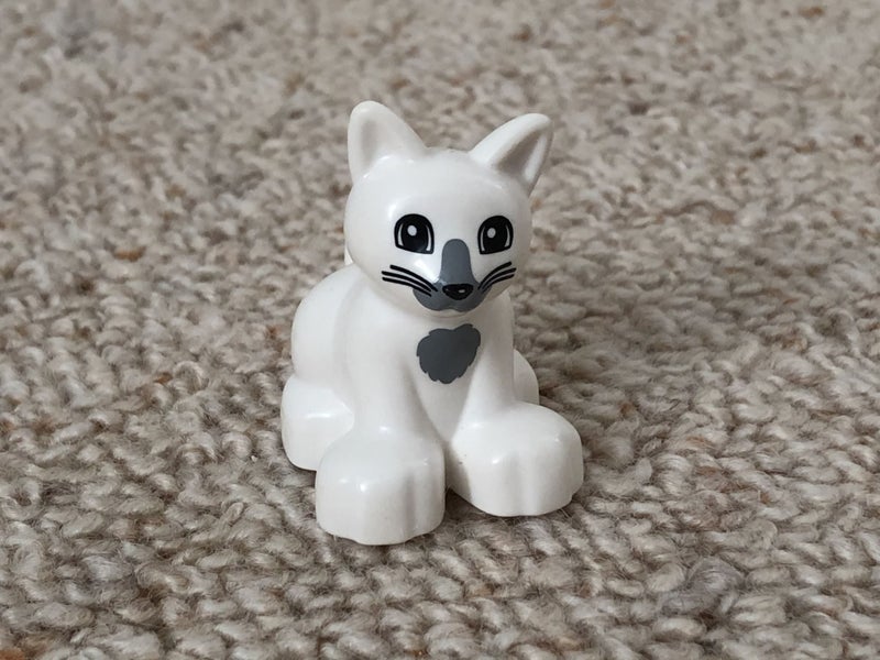 LEGO DUPLO® - 1 Cat Standing with White Chest and Mouth Pattern Carousel 1