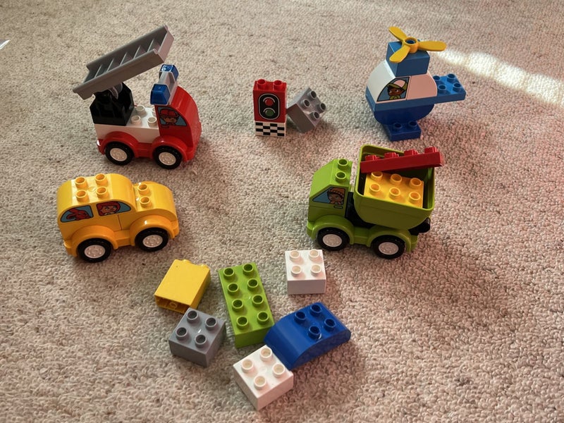 LEGO DUPLO® - My First Car Creations 10886 Carousel 1