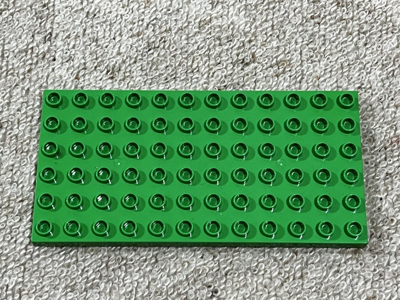 LEGO DUPLO® - 1 green 6 x 12 stud Building Plate Carousel 1