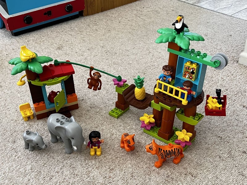 LEGO DUPLO® - Tropical island 10906 Carousel 2