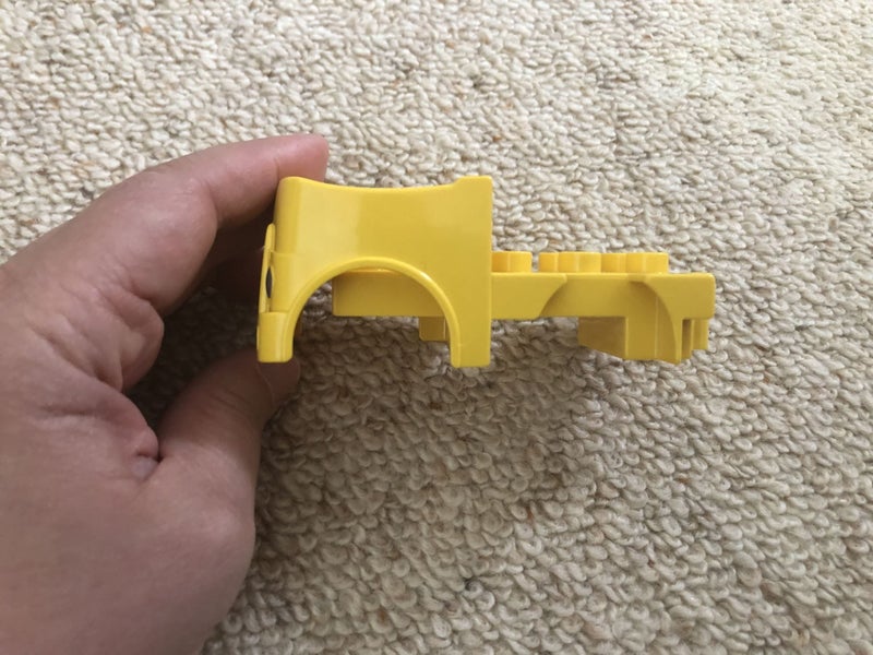 LEGO DUPLO® - Car Body Truck and Silver Headlights on Front Pattern Carousel 4