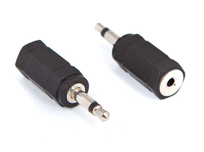 3.5mm JACK to 2.5mm Plug Studio Flash Adapter Carousel 1