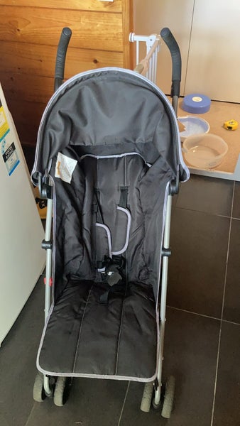 Layback Umbrella Stroller Carousel 1