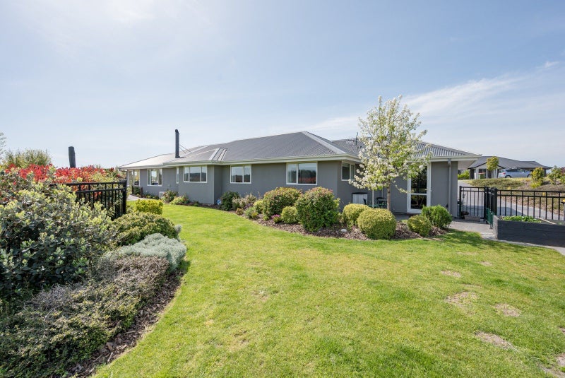 Image 1 of 34