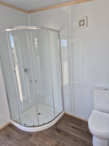 NEW Bathroom / Laundry Unit Carousel 2