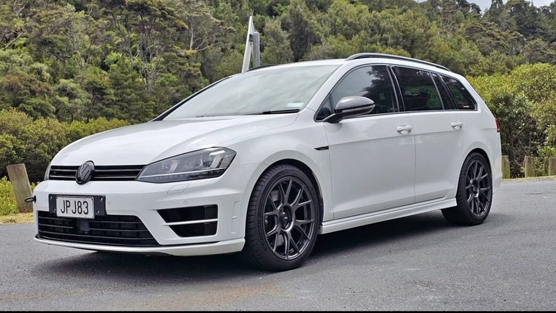 2016 Volkswagen Golf R Wagon 221Kw62864757501827114