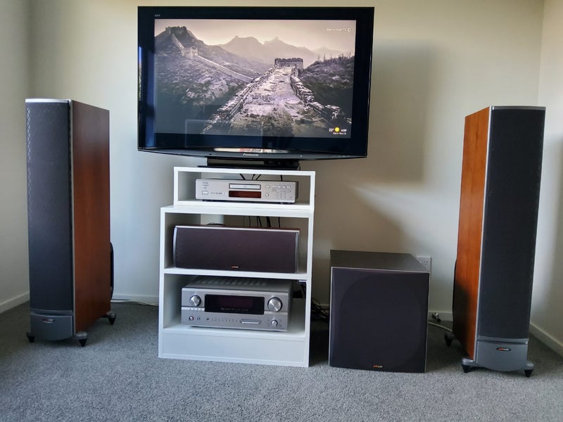 Denon / Polk Audio Home Theatre System Carousel 2