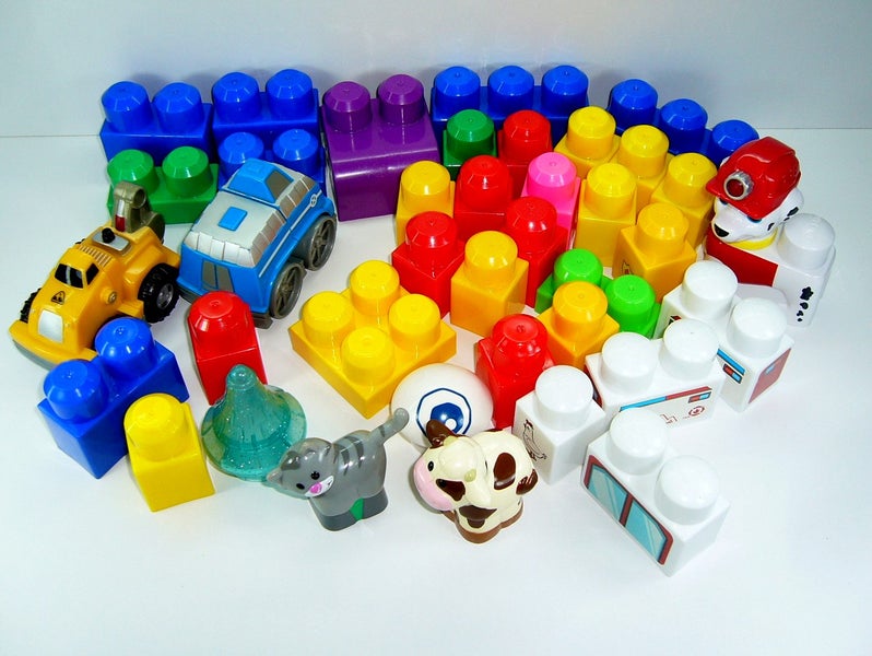 MEGA BLOKS® - Large Blocks includes Cat & 2 Vehicles, 8 more blocks been added Carousel 2