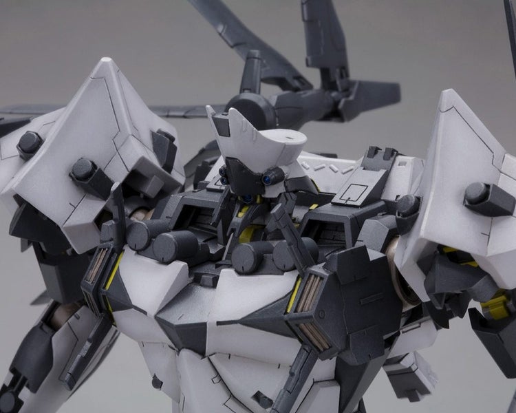 Armored Core: 1 / 72 BFF 063AN Ambient - Model Kit Carousel 5