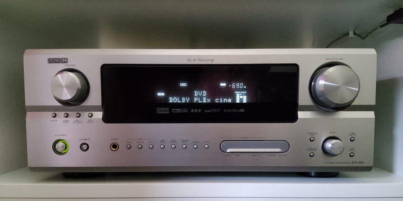 Denon / Polk Audio Home Theatre System Carousel 18