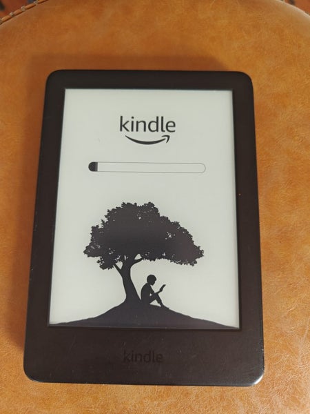 Amazon Kindle J9G29R 10th Gen Carousel 2