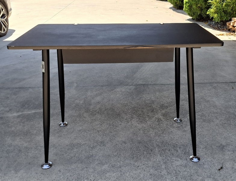 Student Desk Carousel 1