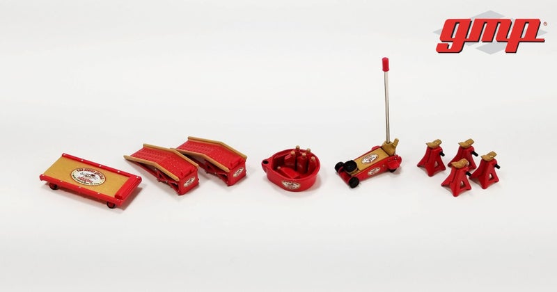 1/18 Shop Tool Set - Busted Knuckle Carousel 1